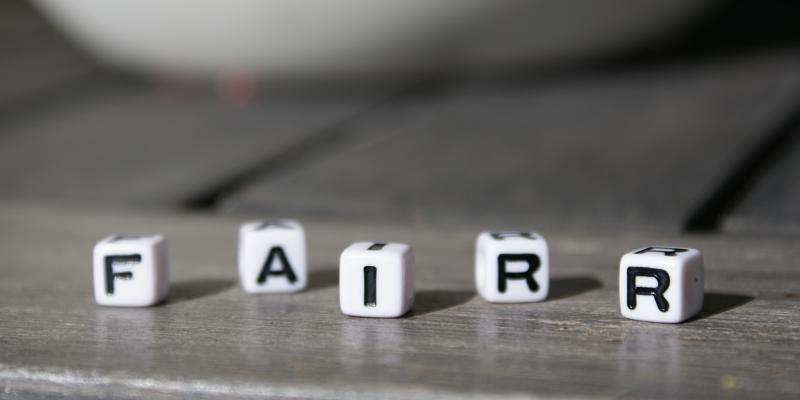 Blocks with letters F, A, I, Ri and R.