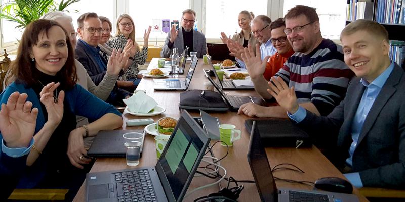 Kuva Julkaisufoorumin panelisteista.